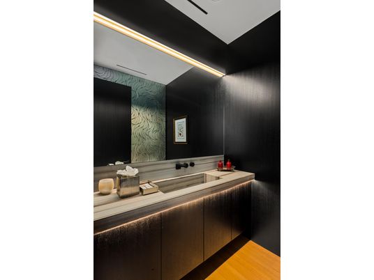 Bathroom, Interior, Recessed Lighting