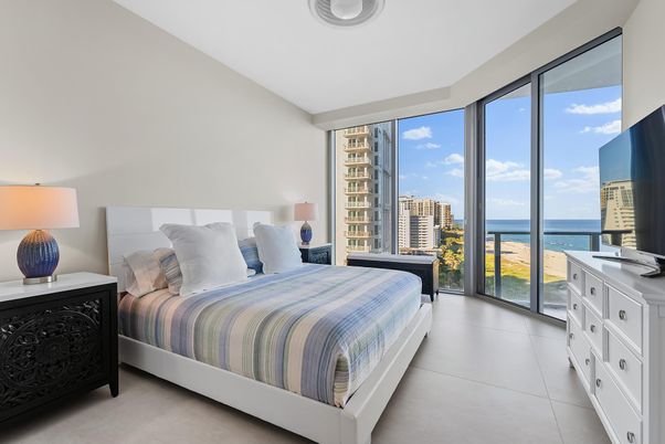 Bedroom, Interior, Water