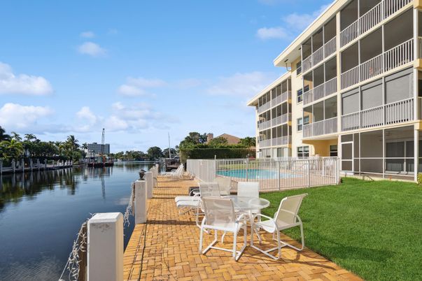 Exterior, Lake, Pool