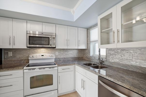 Interior, Kitchen, Stainless Steel Appliances