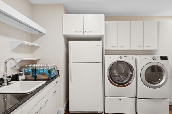 Interior, Kitchen, Washer