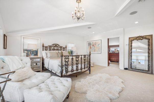 Bedroom, Chandelier, Interior, Recessed Lighting