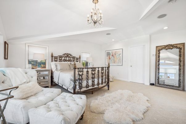 Bedroom, Chandelier, Interior, Recessed Lighting