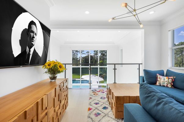Interior, Pendant Lights, Recessed Lighting, Wood Texture Flooring