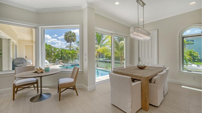 Chandelier, Dining room, Interior, Recessed Lighting