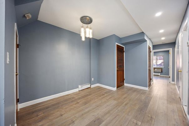Empty room, Interior, Pendant Lights, Recessed Lighting, Wood Texture Flooring