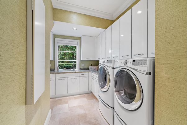 Interior, Recessed Lighting, Washer
