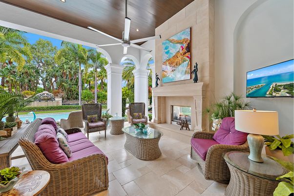 Exterior, Fireplace, Pool