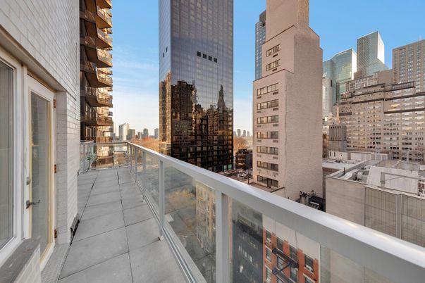 Exterior, Other, Skyline
