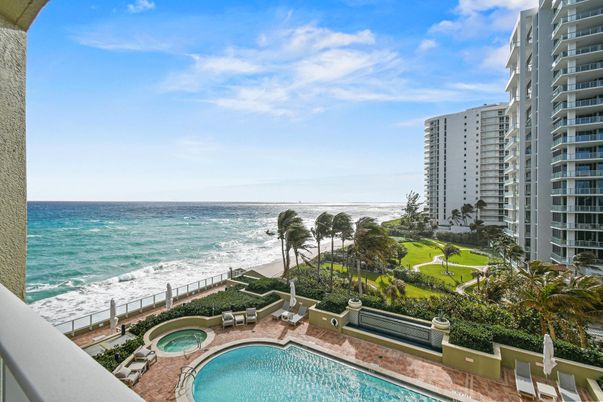 Water, Exterior, Pool, Other, Skyline