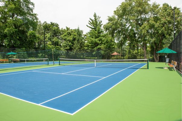 Exterior, Tennis Courts