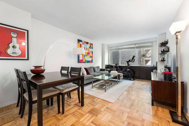 Dining room, Fitness Equipment, Interior, Living room, Wood Texture Flooring