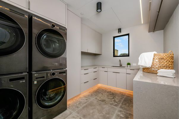 Interior, Washer