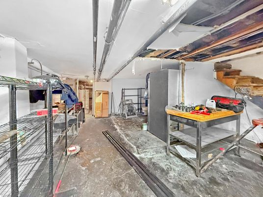 Fitness Equipment, Interior