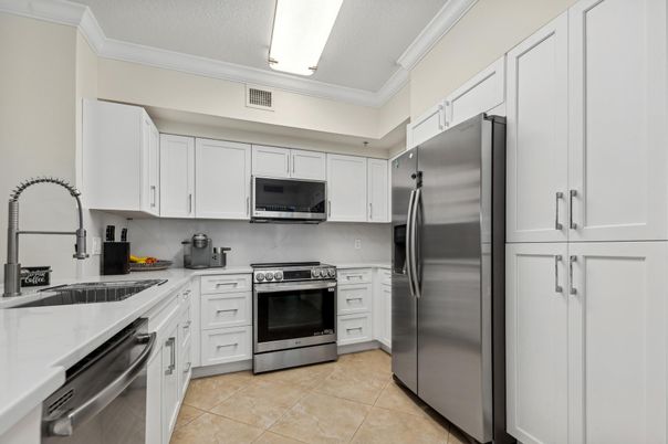 Interior, Kitchen, Stainless Steel Appliances
