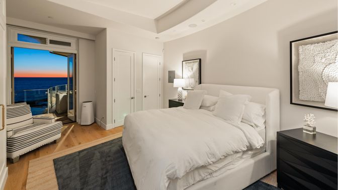 Bedroom, Interior, Water, Wood Texture Flooring