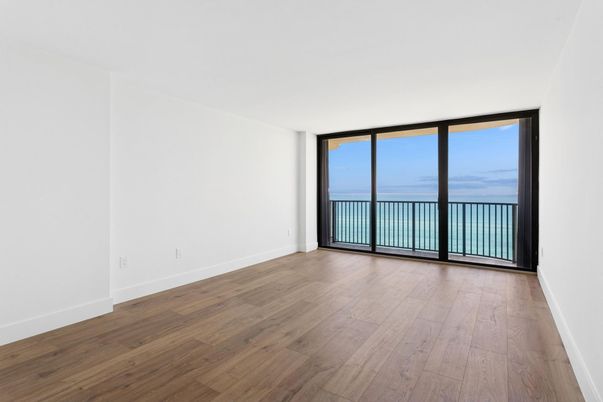 Empty room, Interior, Water, Wood Texture Flooring