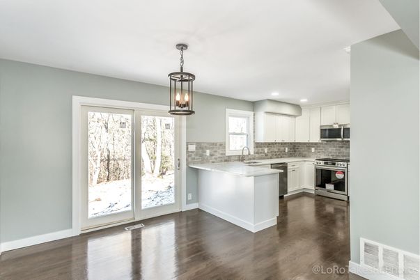 Interior, Kitchen, Pendant Lights, Recessed Lighting, Wood Texture Flooring