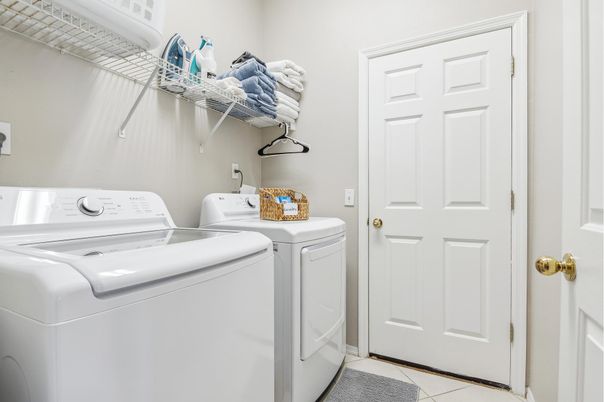 Interior, Washer