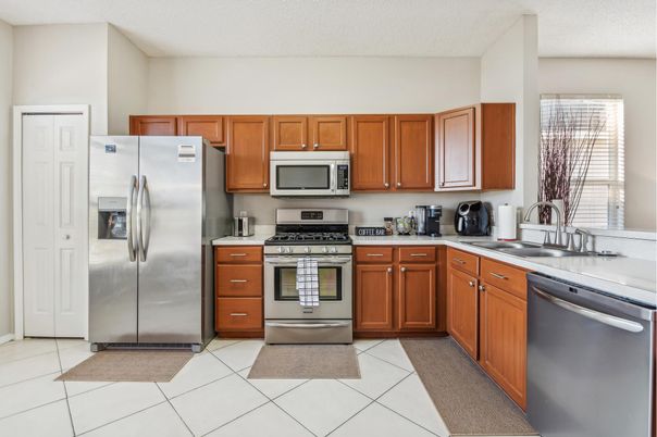 Interior, Kitchen, Stainless Steel Appliances