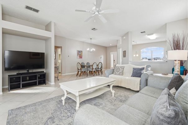 Chandelier, Dining room, Interior, Living room, Recessed Lighting