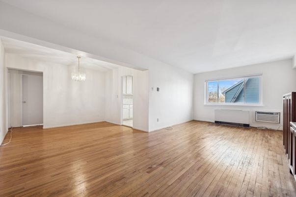 Chandelier, Empty room, Interior, Wood Texture Flooring