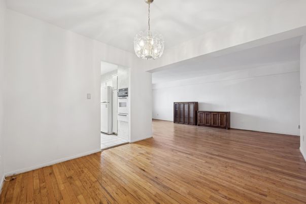 Chandelier, Empty room, Interior, Wood Texture Flooring
