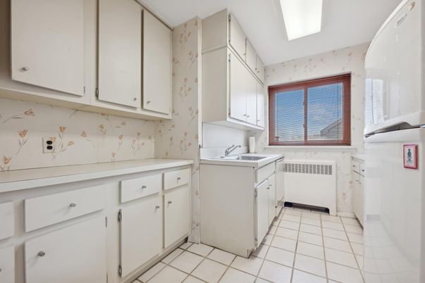Interior, Kitchen, Washer