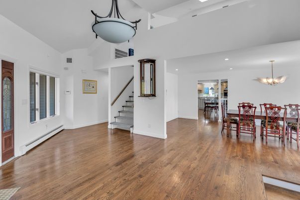 Chandelier, Dining room, Interior, Recessed Lighting, Wood Texture Flooring