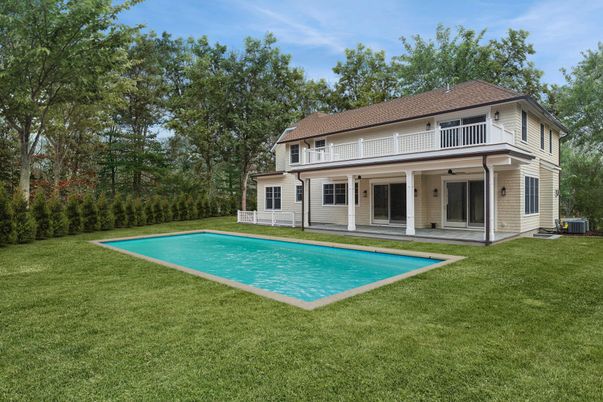 Backyard, Exterior, Pool