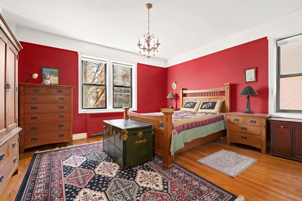 Bedroom, Chandelier, Interior, Pendant Lights, Wood Texture Flooring