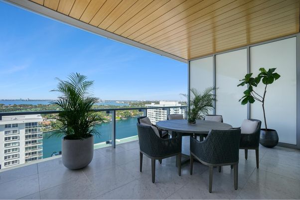 Water, Exterior, Dining room, Other