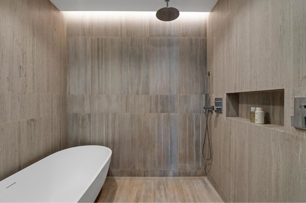 Bathroom, Free Standing Baths, Interior