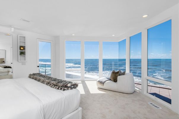 Bedroom, Interior, Recessed Lighting, Water