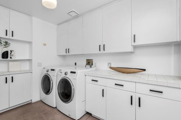 Interior, Washer