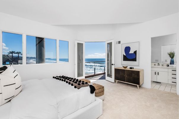Bedroom, Interior, Water