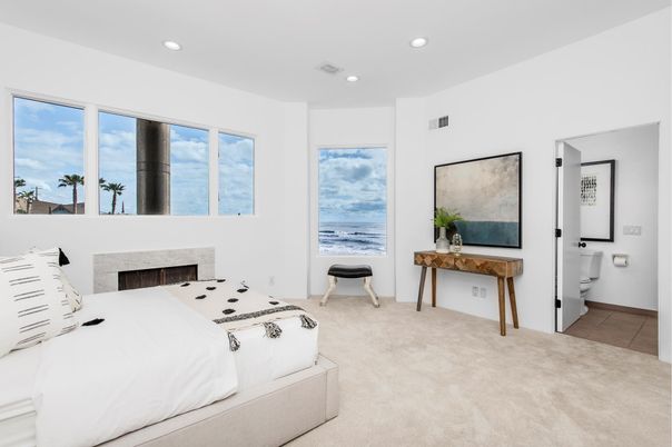 Bathroom, Bedroom, Fireplace, Interior, Recessed Lighting