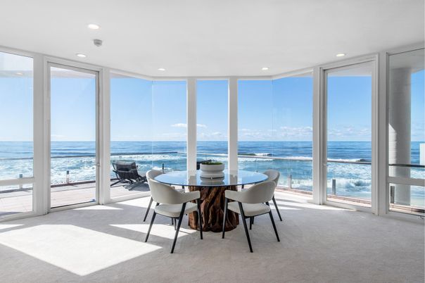 Dining room, Interior, Recessed Lighting, Water