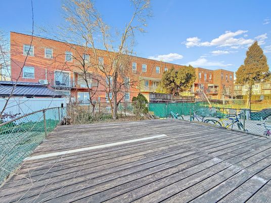 Exterior, Facade, Brick Facade, Pool, None
