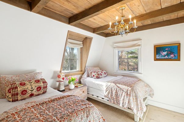 Bedroom, Chandelier, Interior, Wooden Beams, Wooden Ceilings, Wood Texture Flooring