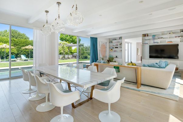 Dining room, Interior, Living room, Pendant Lights, Recessed Lighting, Wood Texture Flooring