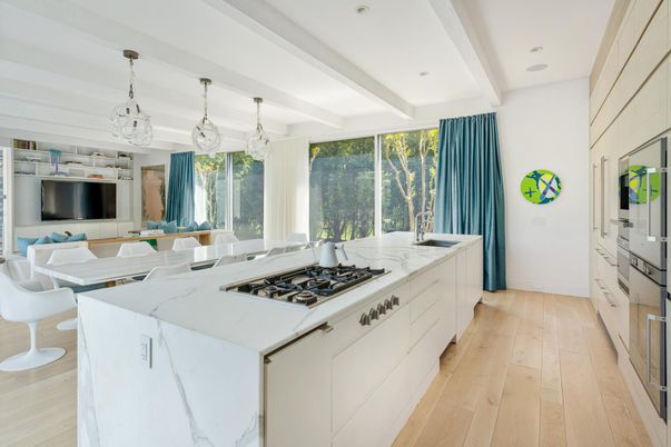 Dining room, Interior, Kitchen, Pendant Lights, Recessed Lighting, Wood Texture Flooring