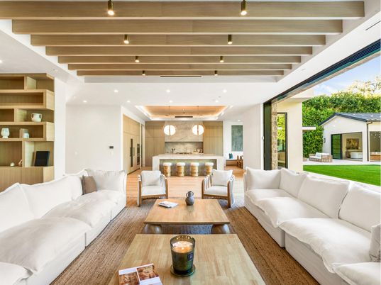 Interior, Kitchen, Living room, Pendant Lights, Recessed Lighting, Wooden Beams, Wood Texture Flooring