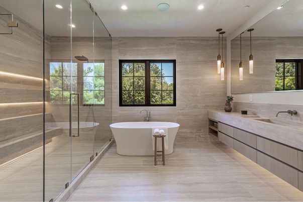 Bathroom, Free Standing Baths, Glass Shower, Interior, Pendant Lights, Recessed Lighting