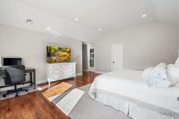 Bedroom, Home Office, Interior, Recessed Lighting, Wood Texture Flooring