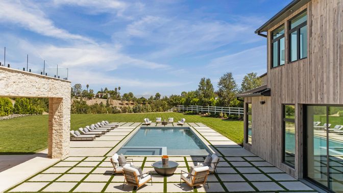 Backyard, Exterior, Pool