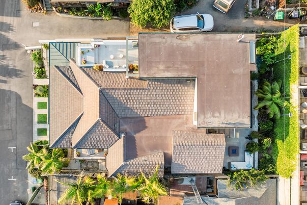 Exterior, Drone