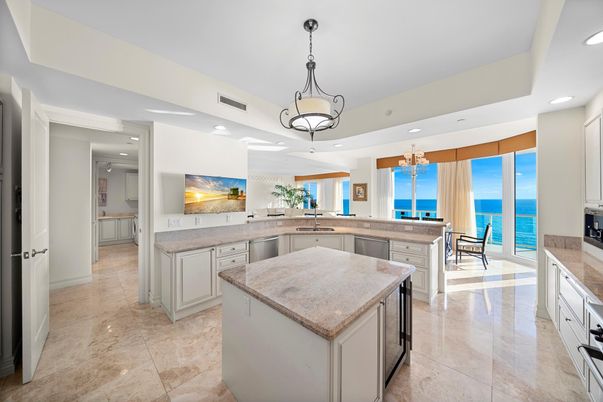 Interior, Kitchen, Pendant Lights, Recessed Lighting, Stainless Steel Appliances, Water