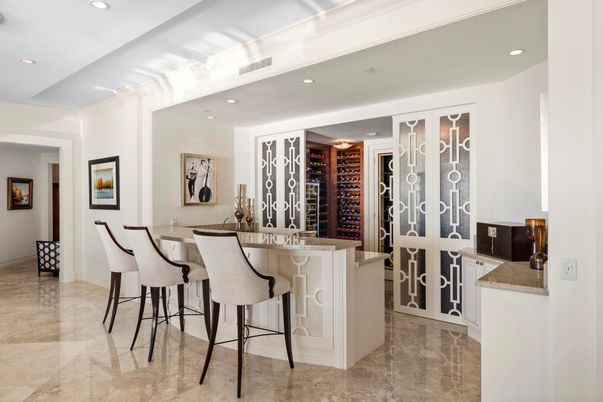 Interior, Recessed Lighting, Wine Storage