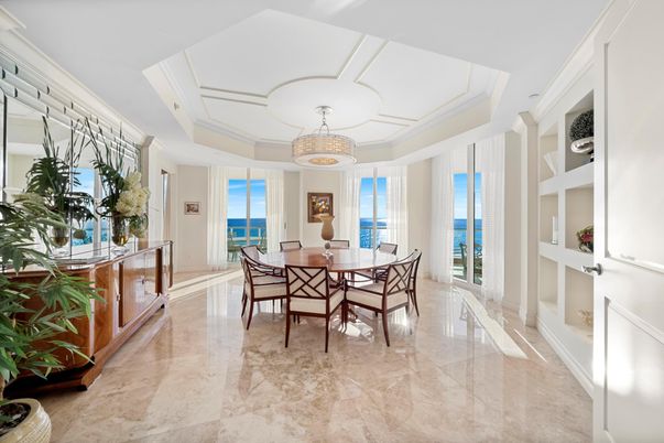 Chandelier, Dining room, Interior, Water